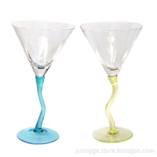 Martini Glasses with Curving Shape Stem and 253ml Capacity